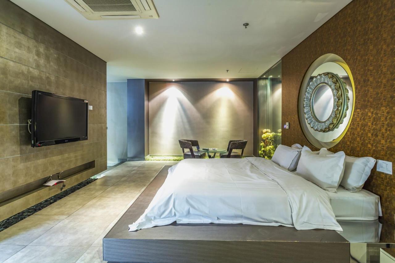 Qingdao Heng Bo Hotel Εξωτερικό φωτογραφία