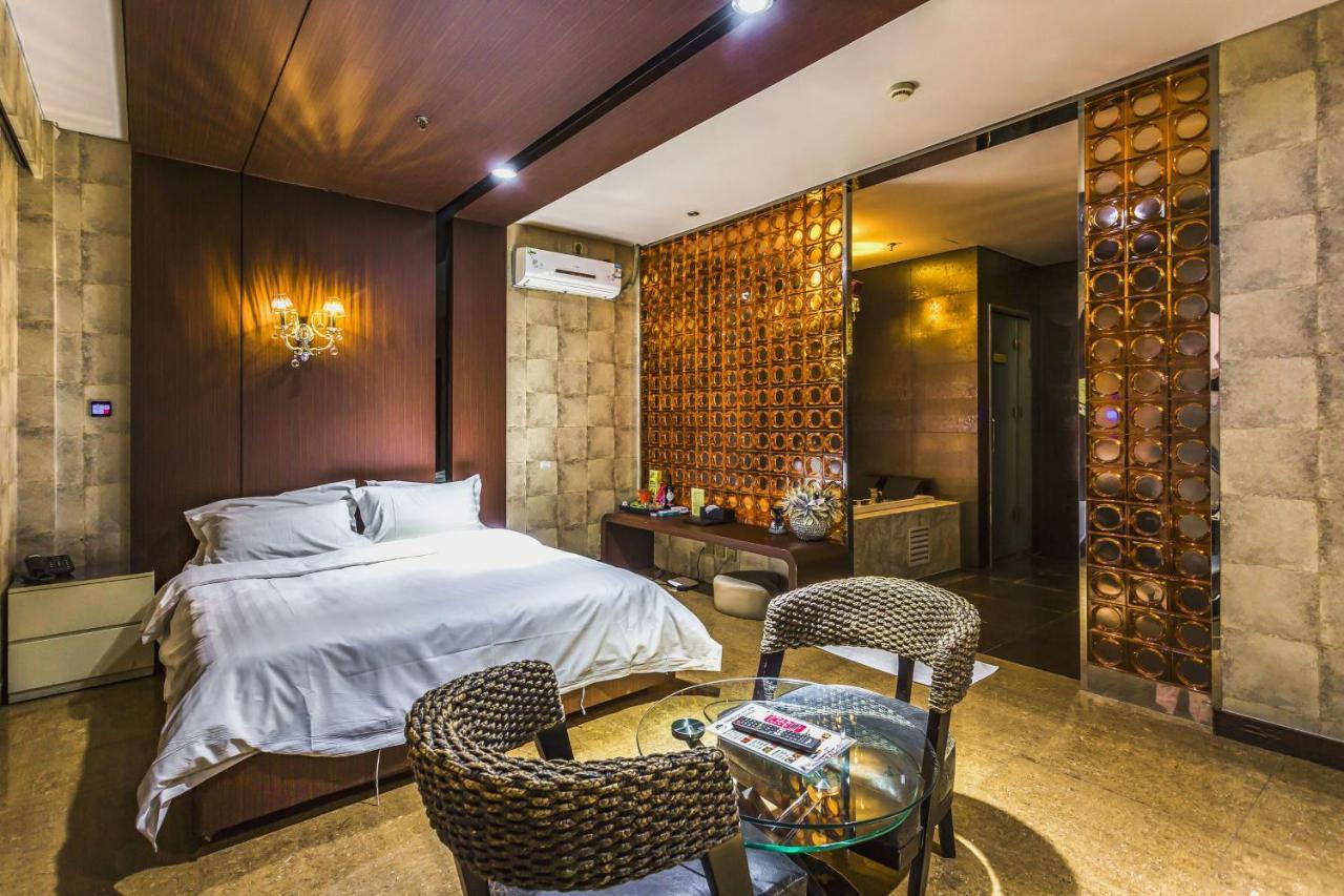 Qingdao Heng Bo Hotel Εξωτερικό φωτογραφία