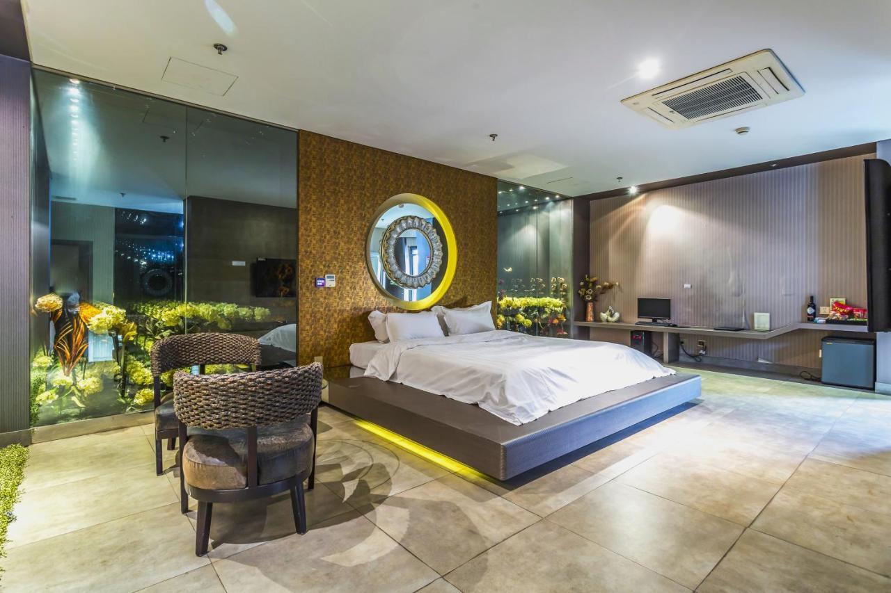 Qingdao Heng Bo Hotel Εξωτερικό φωτογραφία